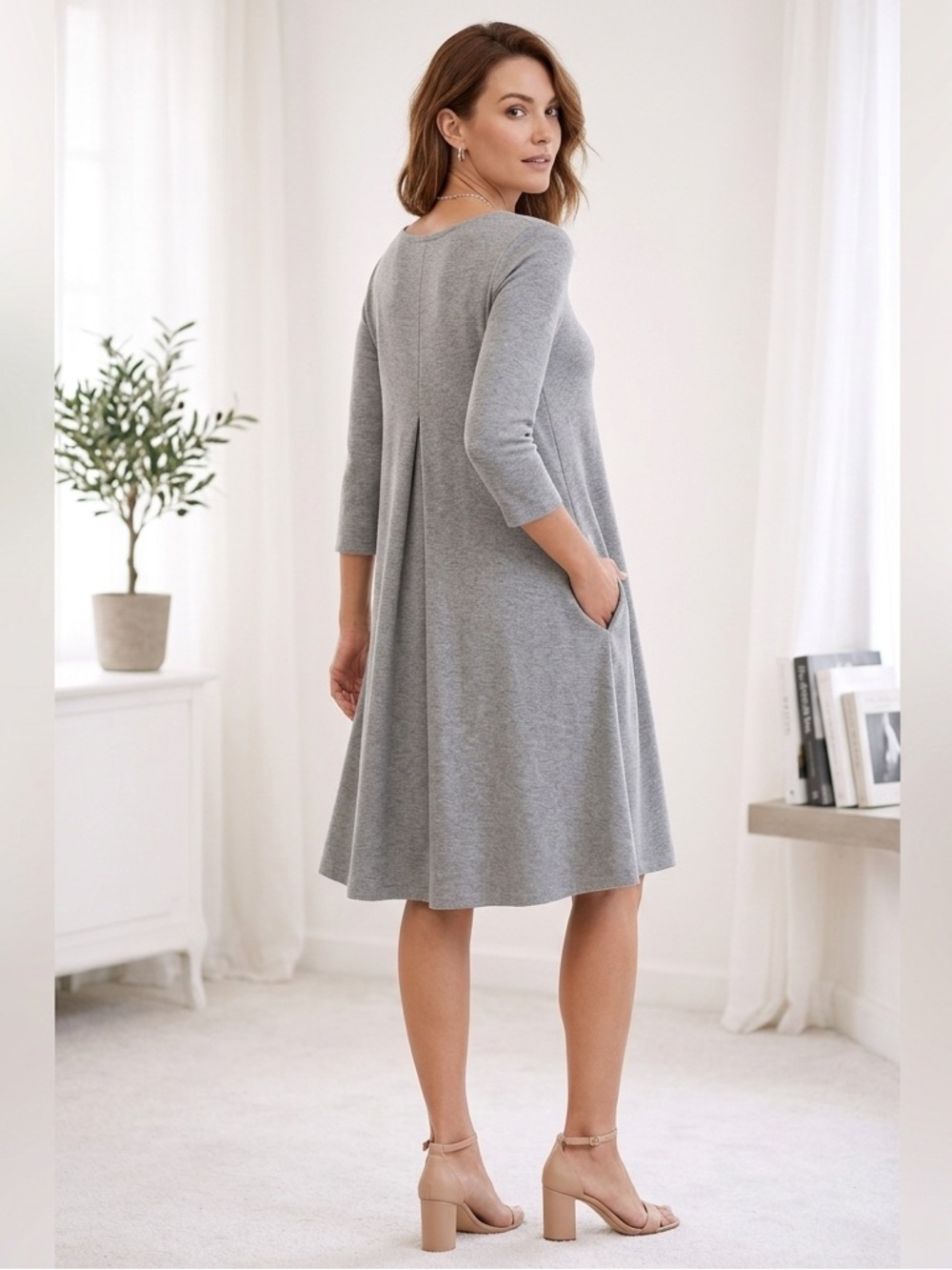 Gray 3/4 Sleeve Trapeze A-Line Dress with Pockets & Pleated Back XS
